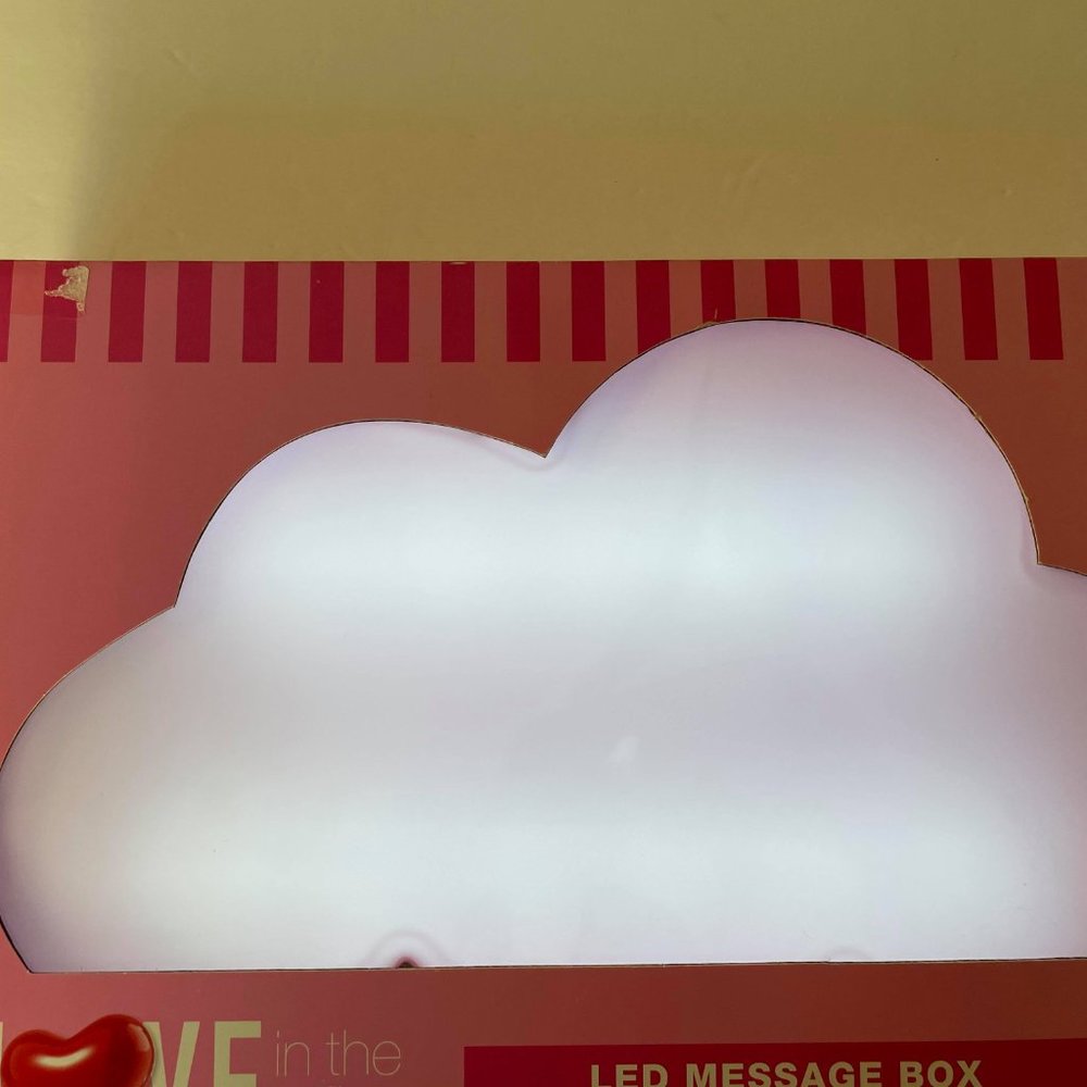 NWT- LED Message Light Box - Picture 2 of 3